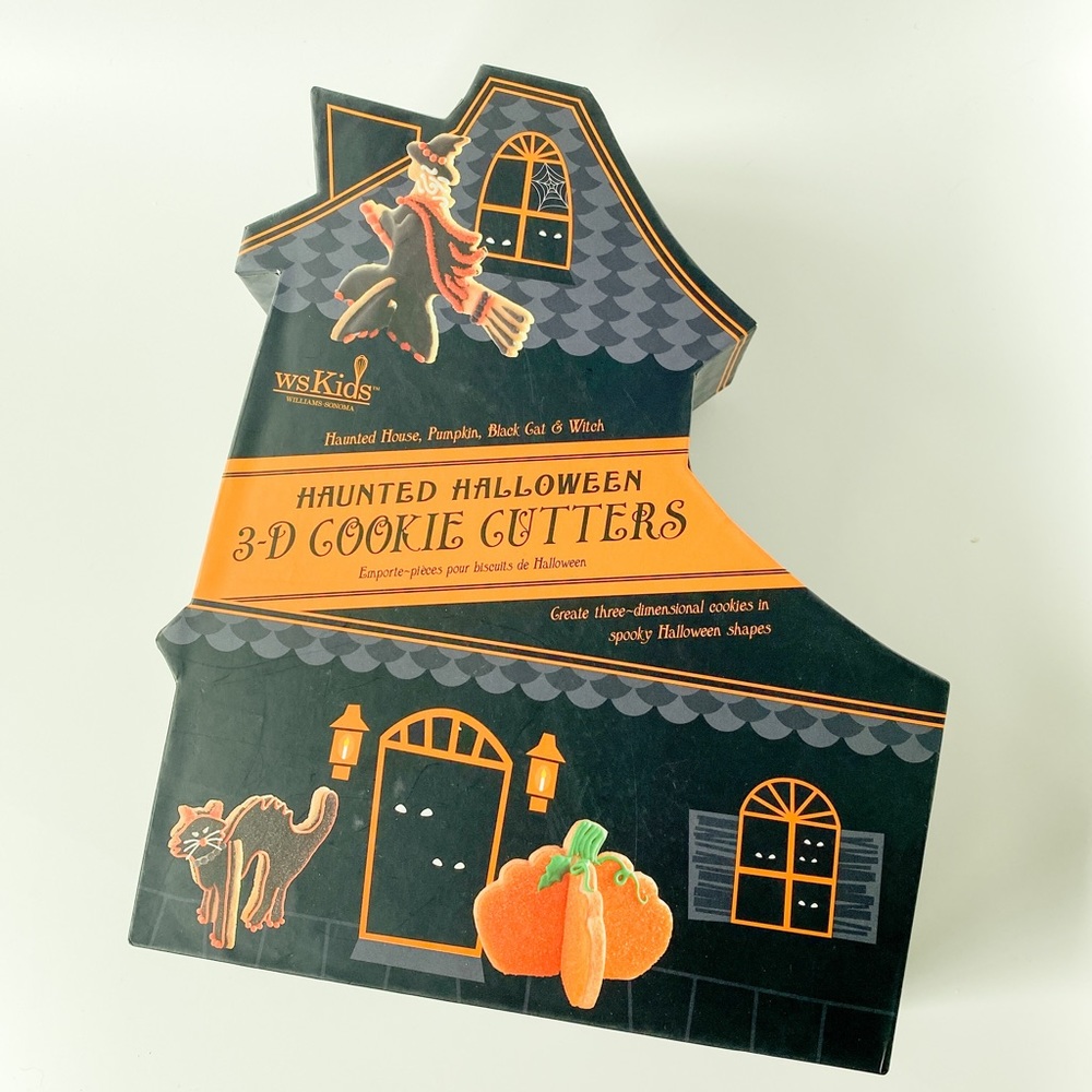 Williams Sonoma Halloween cookie cutters